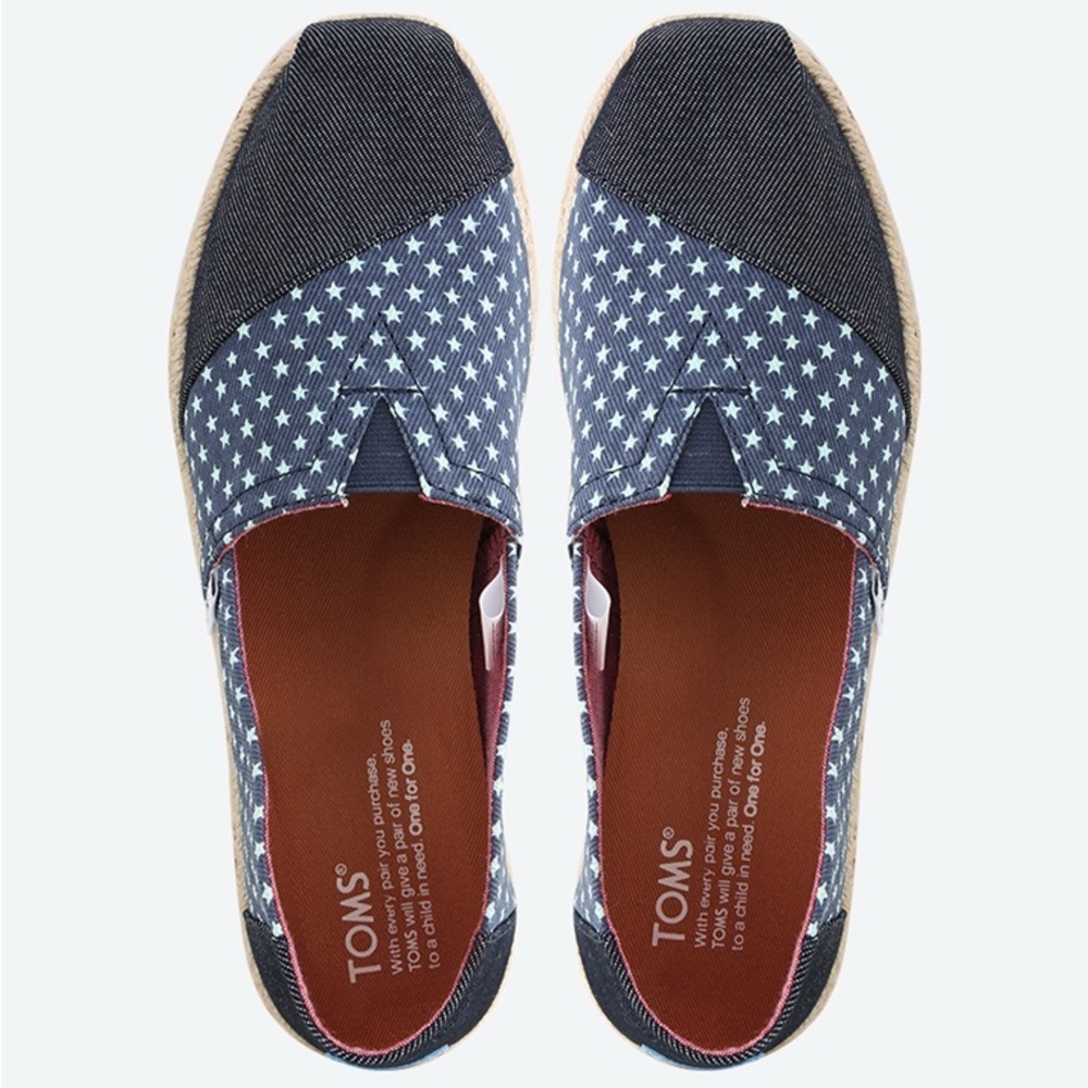 TOMS Classic Navy Denim Stars with Rope Sole